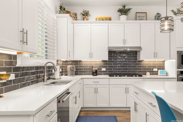 1108 Hauptstrasse, New Braunfels, TX 78130