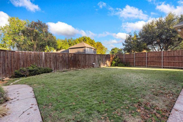 6306 Chelsea Way, Garland, TX 75044