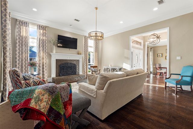 6306 Chelsea Way, Garland, TX 75044