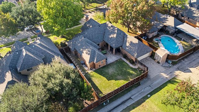 6306 Chelsea Way, Garland, TX 75044