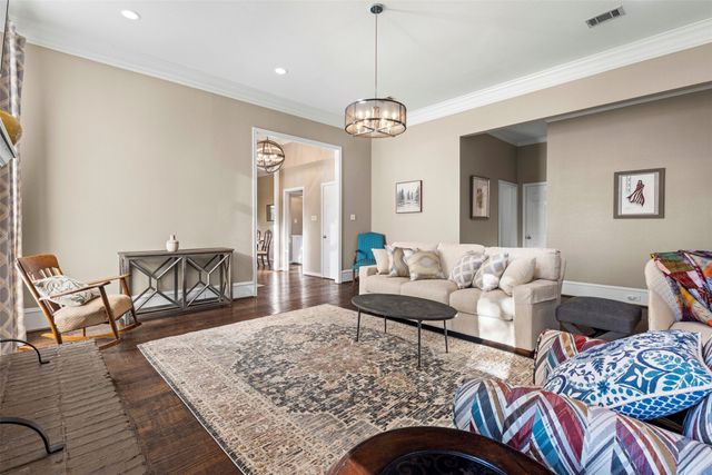 6306 Chelsea Way, Garland, TX 75044