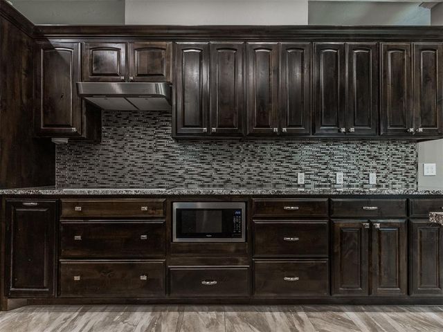 7528 NW 133rd Street, Oklahoma City, OK 73142