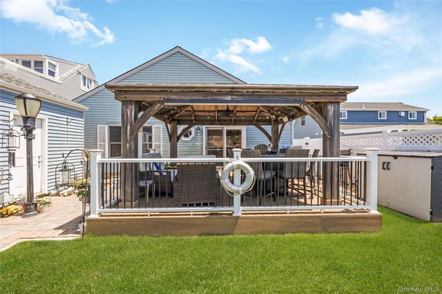 71 Seawane Road, East Rockaway, NY 11518