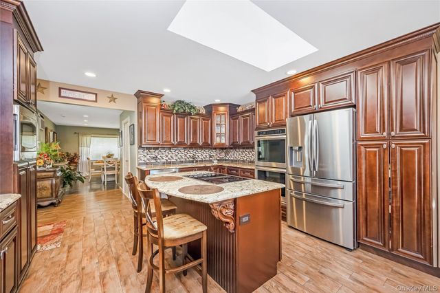 71 Seawane Road, East Rockaway, NY 11518