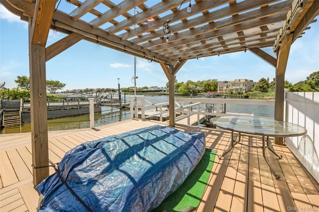 71 Seawane Road, East Rockaway, NY 11518