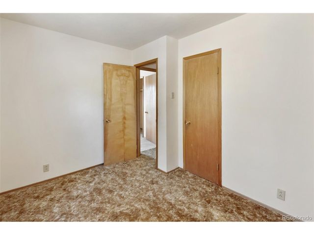 44 Remuda Ln, Florissant, CO 80816