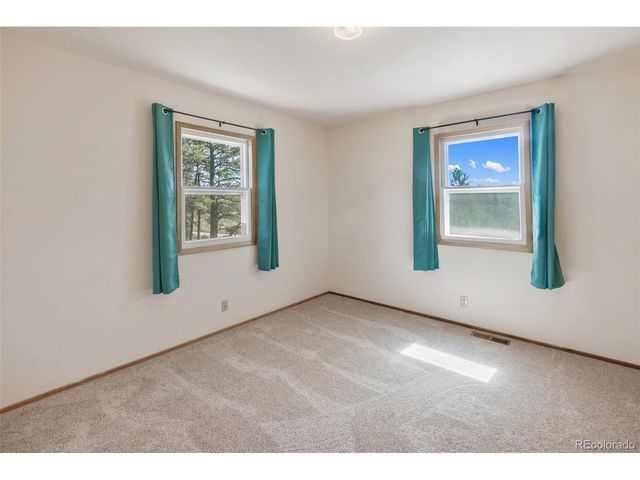 44 Remuda Ln, Florissant, CO 80816