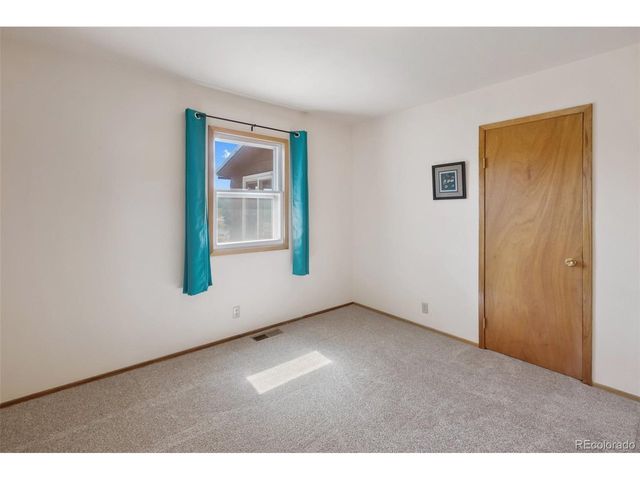 44 Remuda Ln, Florissant, CO 80816