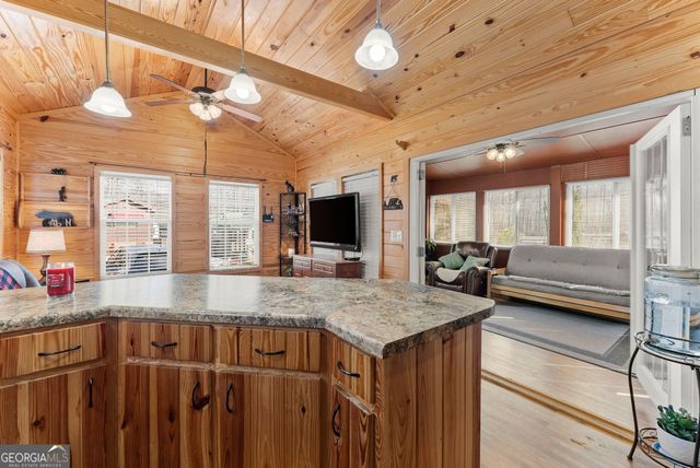 19 Wapiti Lane, Cleveland, GA 30528