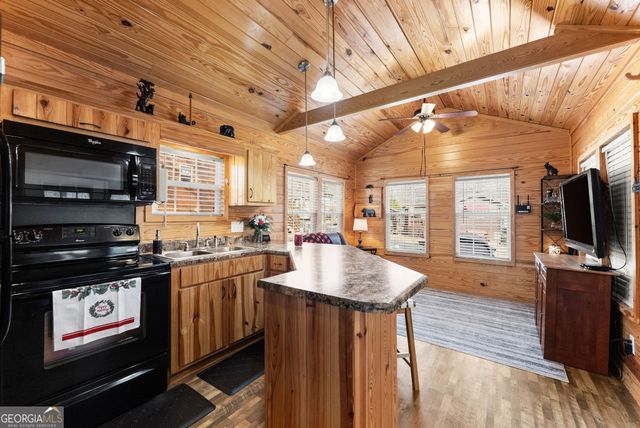 19 Wapiti Lane, Cleveland, GA 30528