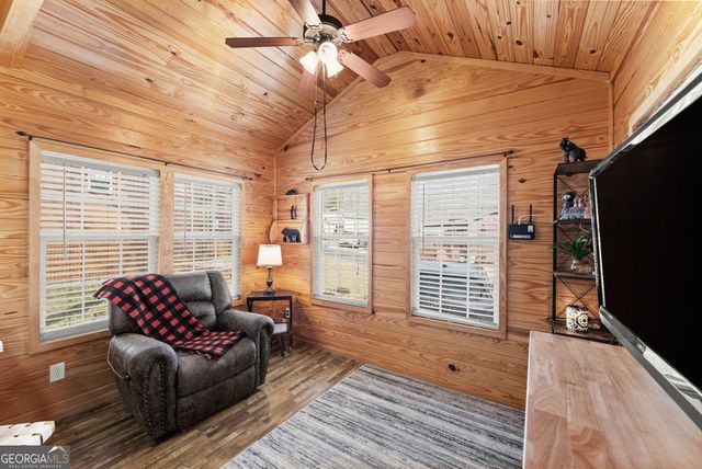 19 Wapiti Lane, Cleveland, GA 30528