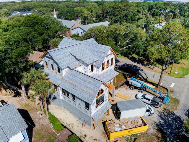 11 25th Avenue, Isle Of Palms, SC 29451