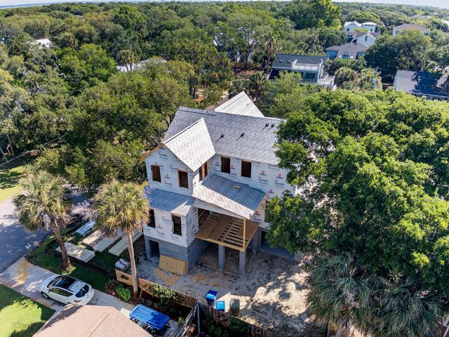 11 25th Avenue, Isle Of Palms, SC 29451