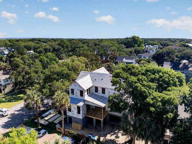 11 25th Avenue, Isle Of Palms, SC 29451