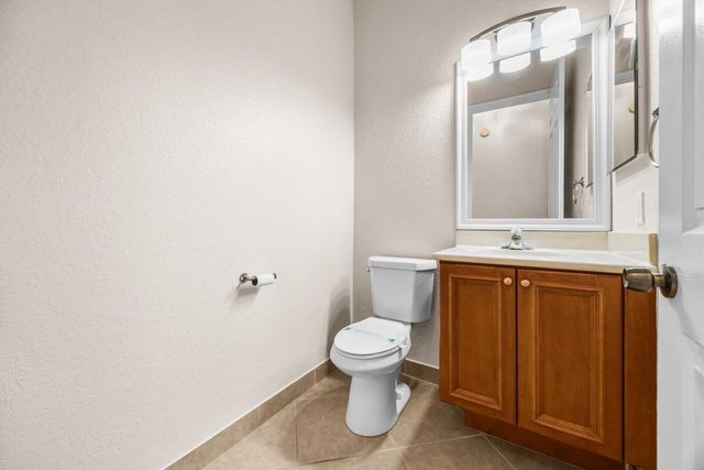 206 NW Magnolia Lakes Boulevard, Port St. Lucie, FL 34986