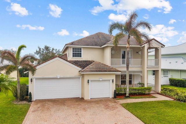 206 NW Magnolia Lakes Boulevard, Port St. Lucie, FL 34986