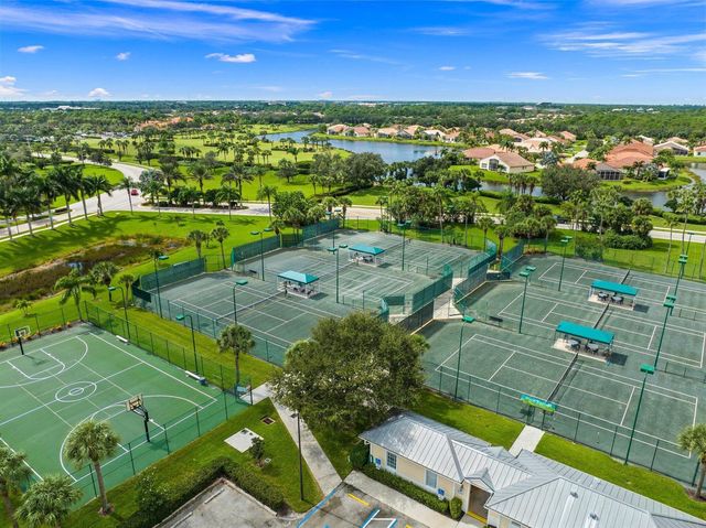 206 NW Magnolia Lakes Boulevard, Port St. Lucie, FL 34986
