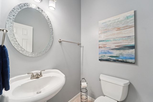 305 Harbor Circle, Montgomery, TX 77356