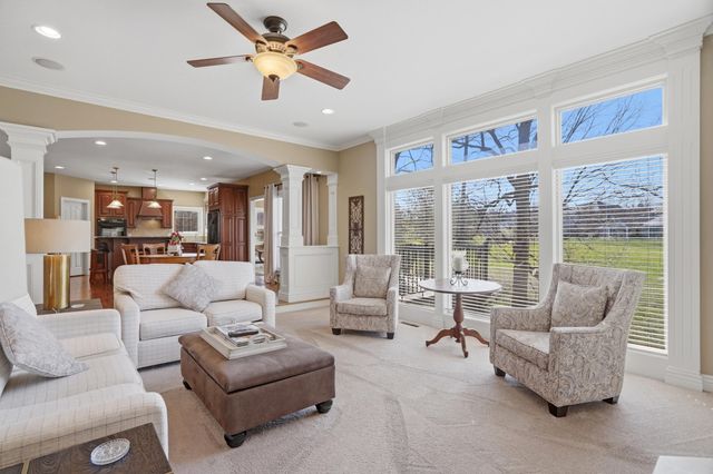 1702 DUNHILL WAY, Columbia, MO 65203