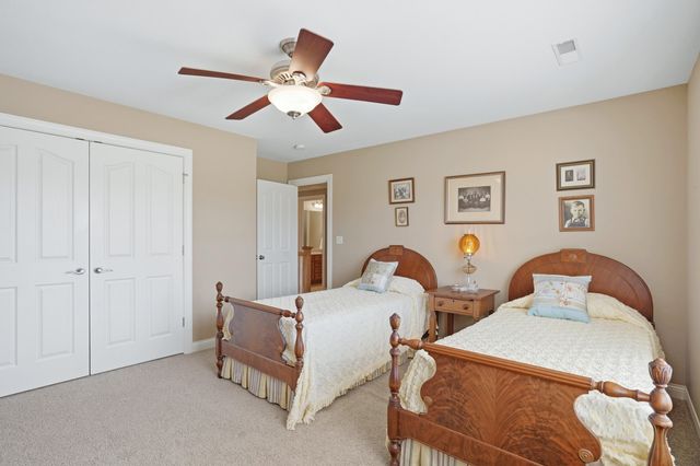 1702 DUNHILL WAY, Columbia, MO 65203