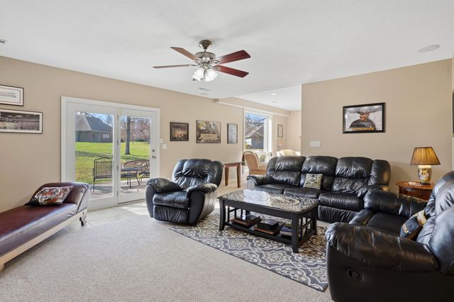 1702 DUNHILL WAY, Columbia, MO 65203