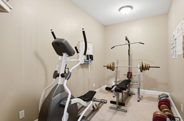 1702 DUNHILL WAY, Columbia, MO 65203