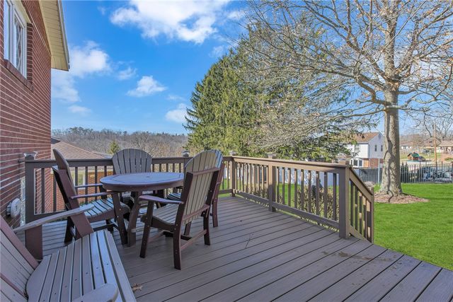 1112 FAIRLANE, Hopewell Twp, PA 15001