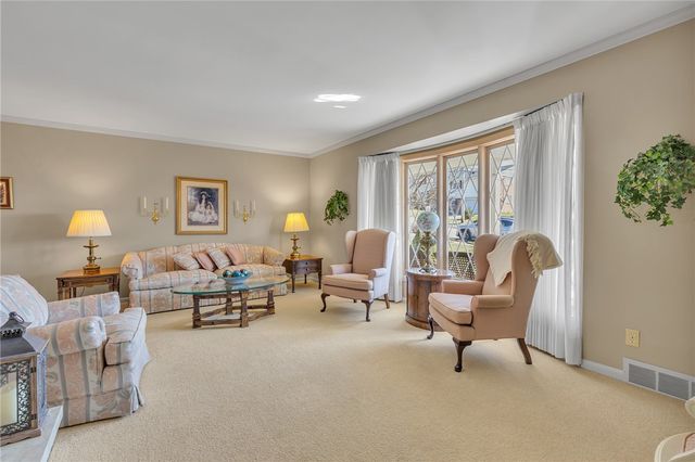 1112 FAIRLANE, Hopewell Twp, PA 15001