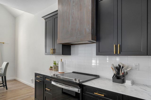 1304 S Wilder Trail, Republic, MO 65738