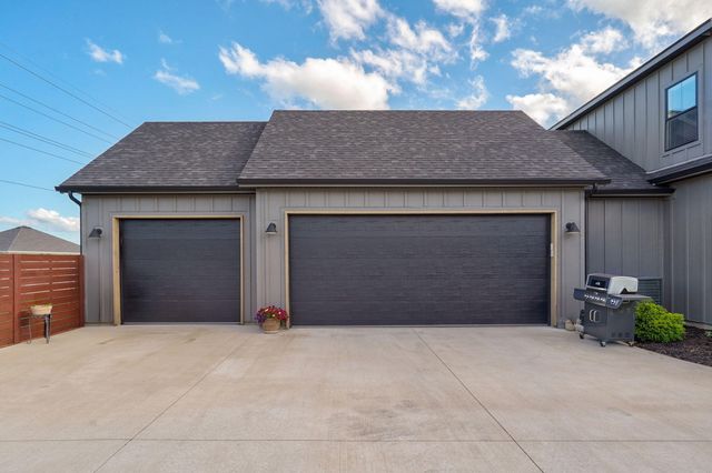 1304 S Wilder Trail, Republic, MO 65738
