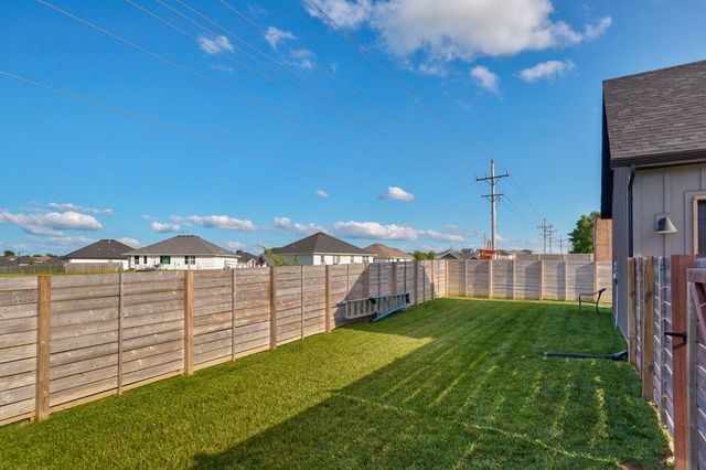 1304 S Wilder Trail, Republic, MO 65738