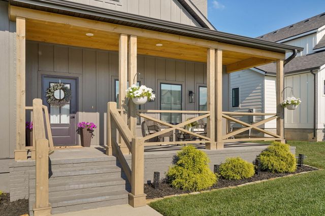 1304 S Wilder Trail, Republic, MO 65738