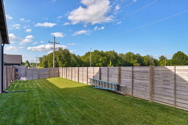 1304 S Wilder Trail, Republic, MO 65738