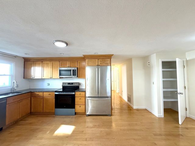 9 Dwight St. A, Watertown, MA 02472