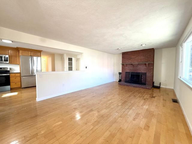 9 Dwight St. A, Watertown, MA 02472