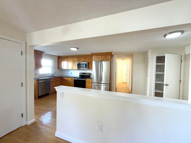 9 Dwight St. A, Watertown, MA 02472