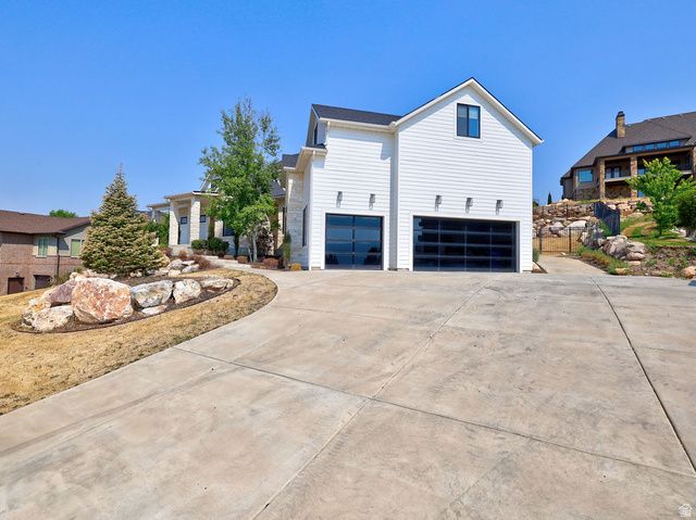 1154 FAWN DR, Pleasant View, UT 84414