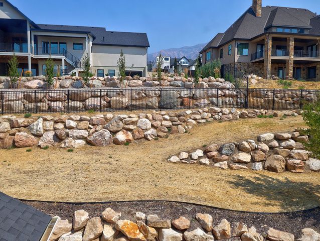 1154 FAWN DR, Pleasant View, UT 84414