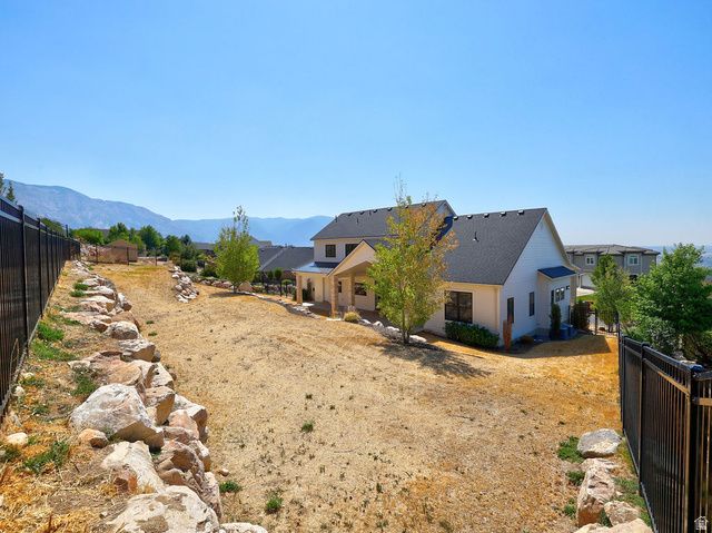 1154 FAWN DR, Pleasant View, UT 84414