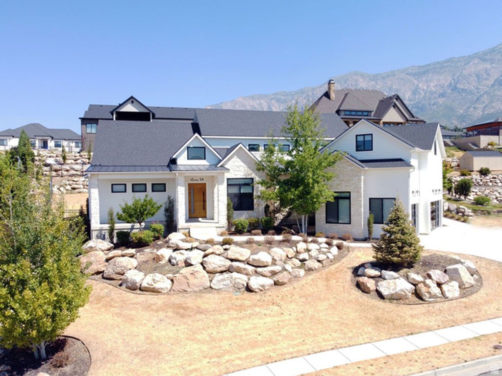 1154 FAWN DR, Pleasant View, UT 84414