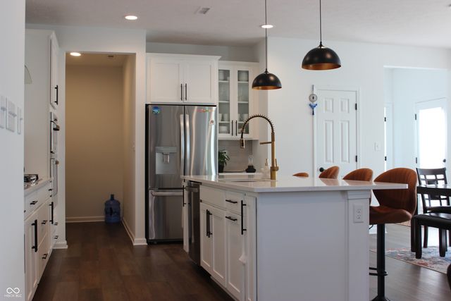 6887 Pine Vail Boulevard, Mccordsville, IN 46055