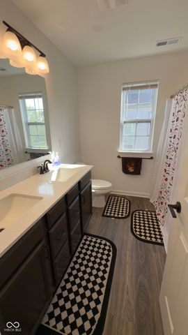 6887 Pine Vail Boulevard, Mccordsville, IN 46055