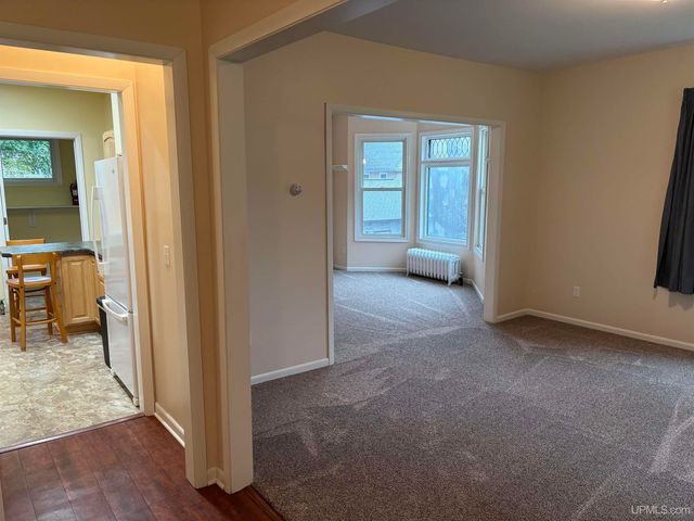 108 W Calverley Avenue, Houghton, MI 49931