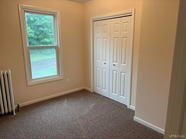 108 W Calverley Avenue, Houghton, MI 49931