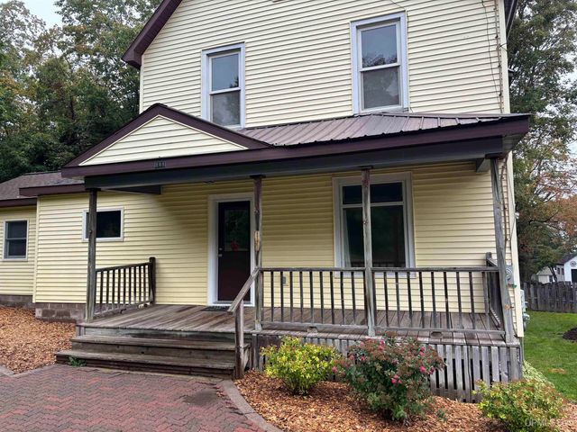 108 W Calverley Avenue, Houghton, MI 49931