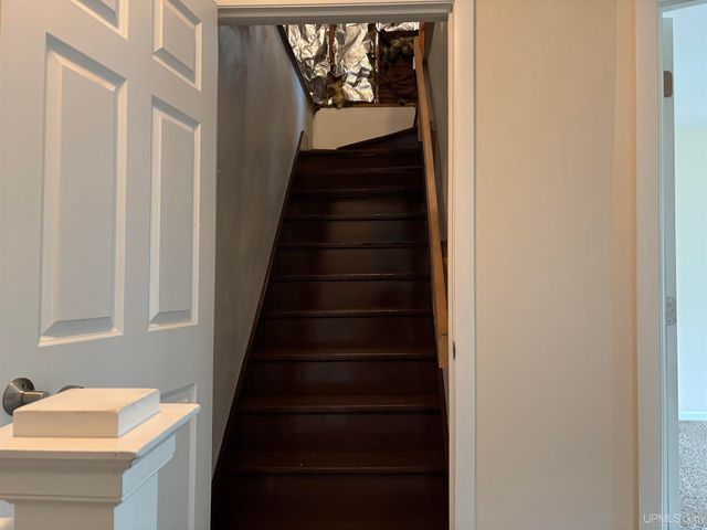 108 W Calverley Avenue, Houghton, MI 49931