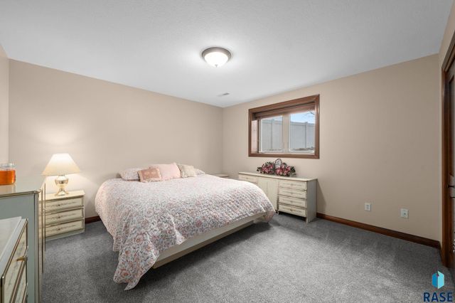 3105 Miramar Cir Circle, Sioux Falls, SD 57108
