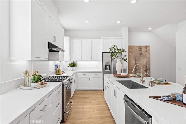 275 Sash, Irvine, CA 92618