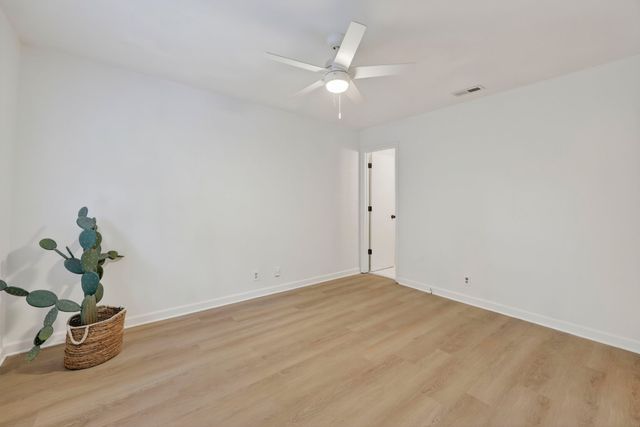 367 Huntington Ridge Dr, Nashville, TN 37211