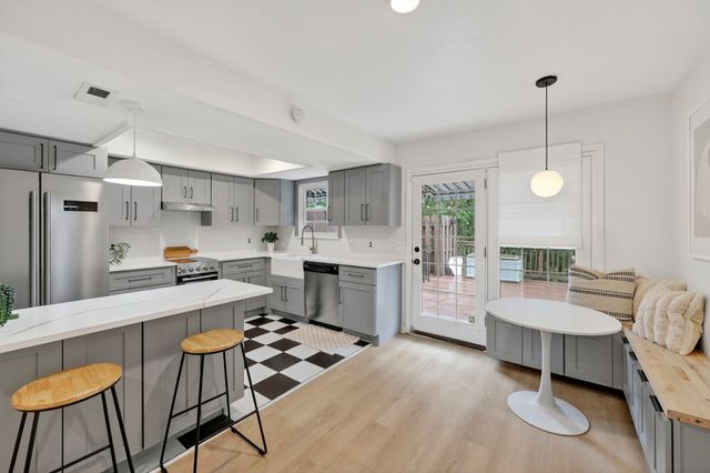 367 Huntington Ridge Dr, Nashville, TN 37211